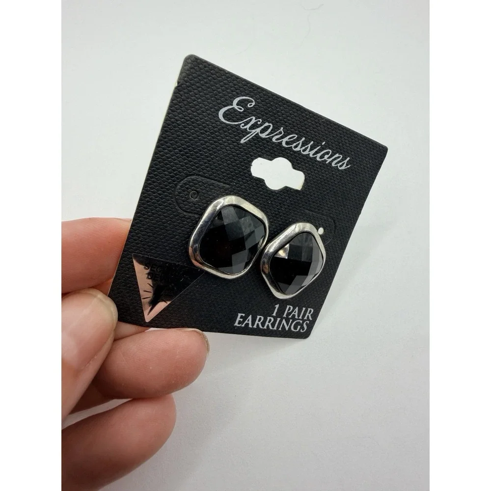 Black Glass Silver Tone Faux Metal Pierced Earrings Vintage NOS Expressions